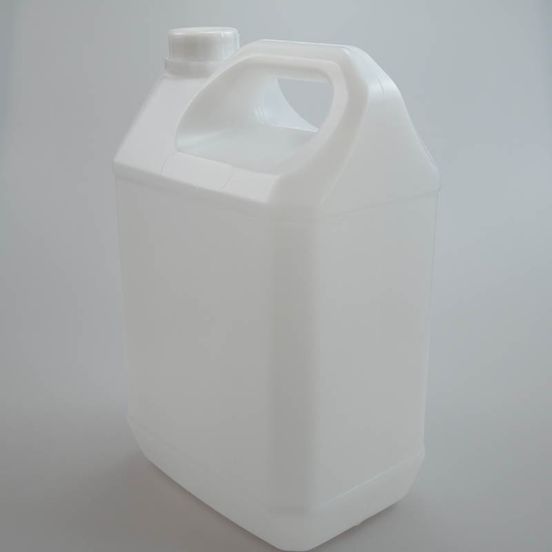 油壶的材质对食用油的保存有何影响？